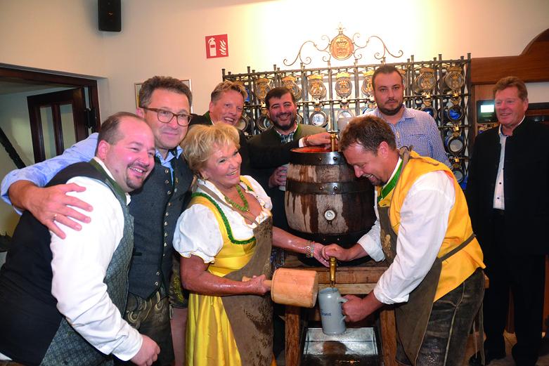 Bieranstich Oktoberfest im Hofbräu 2018